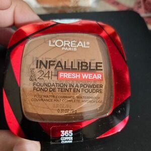 L'Oreal Paris Infallible 24H Fresh Wear‎ Foundation in a Powder 365 Copper